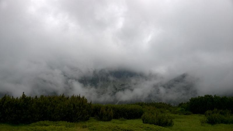 още малко мъгла